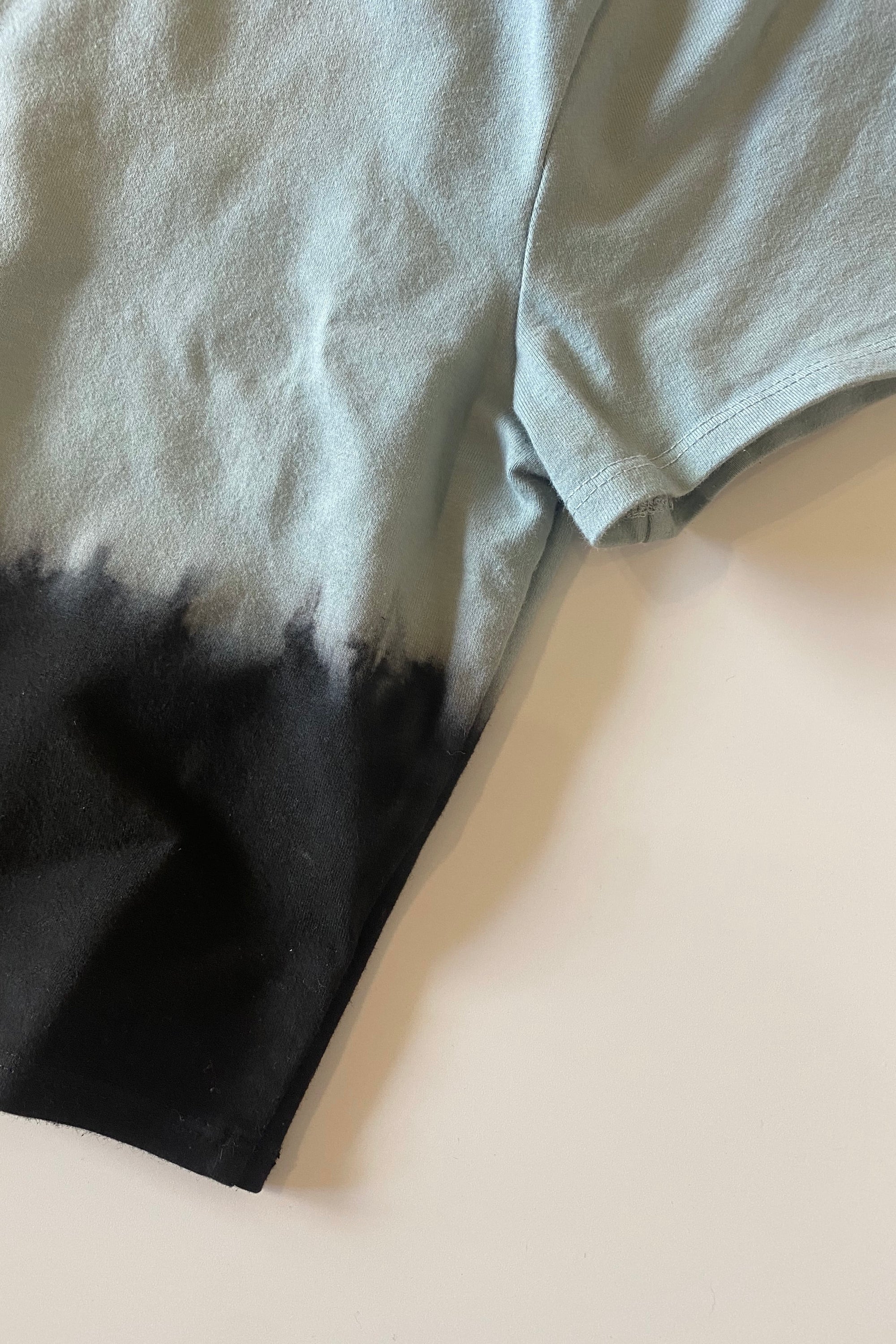 Shanti Tee Dip Dye -Tシャツ