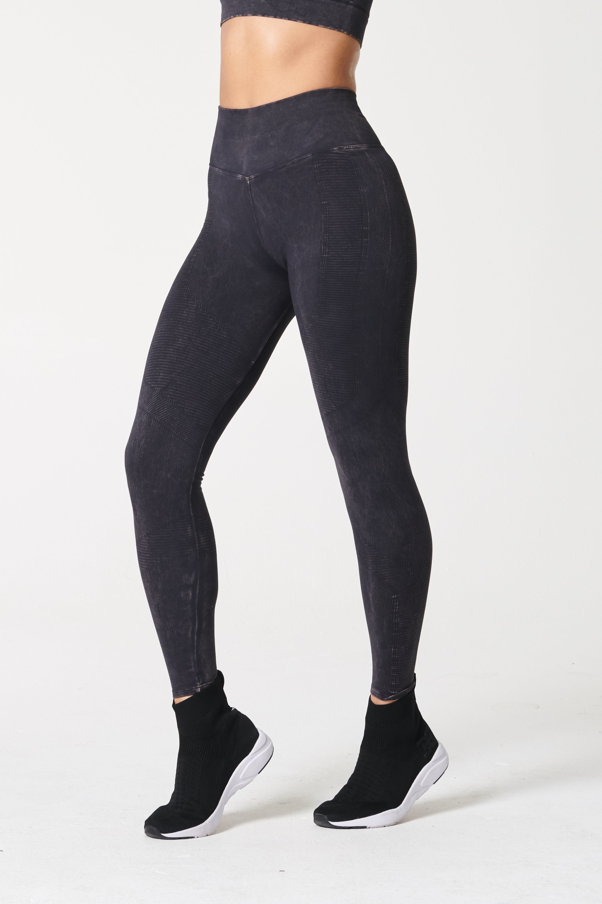 one-by-one-legging2